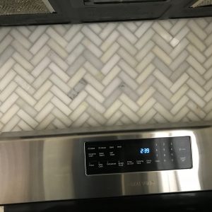 install kitchen tile backsplash